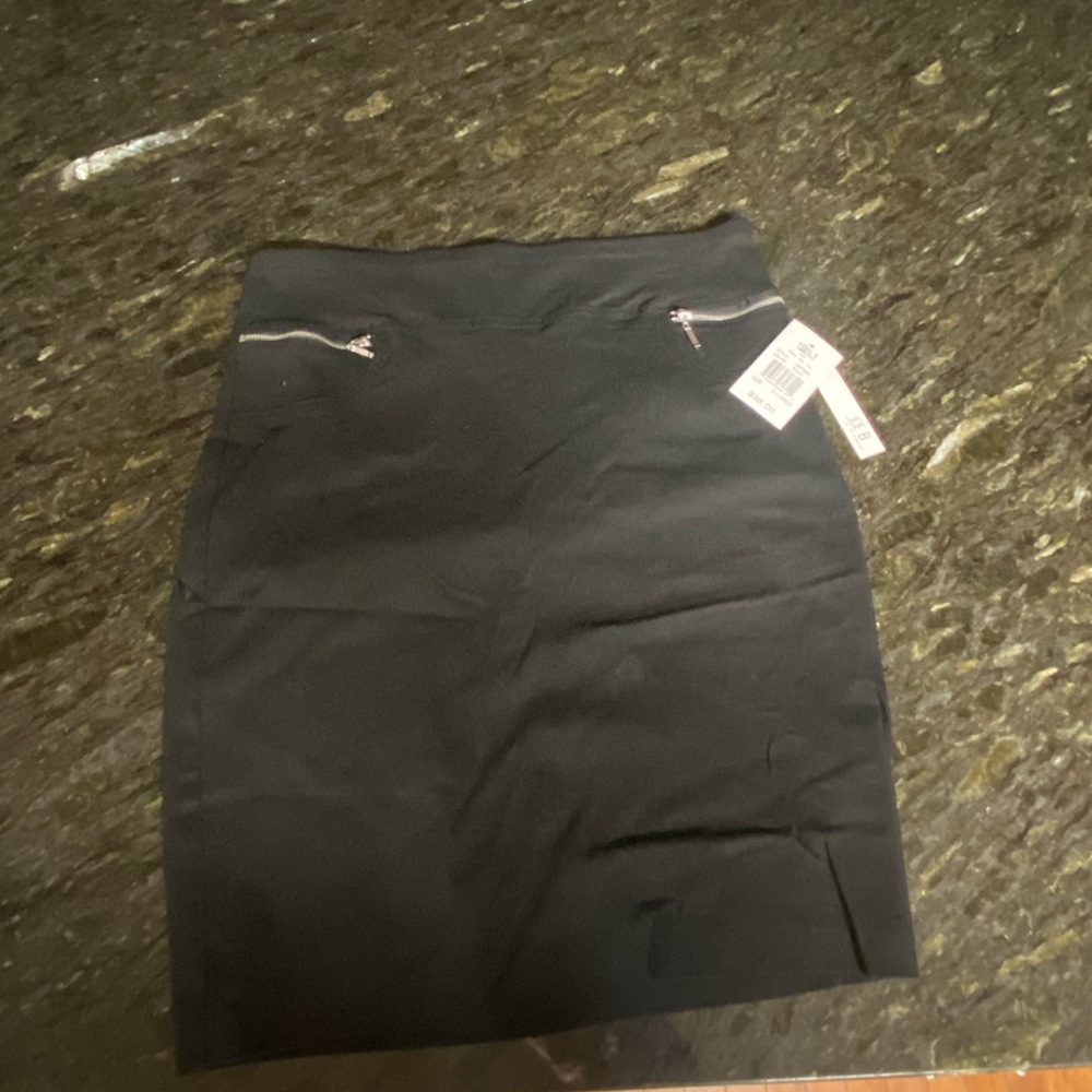 NWT XL Black pencil skirt